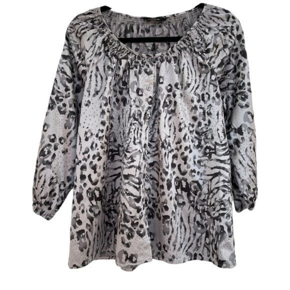 Express Women's Flowy‎ Buttondown
